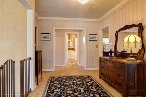330 Harvard St, Fall River, MA 02720 photo 7