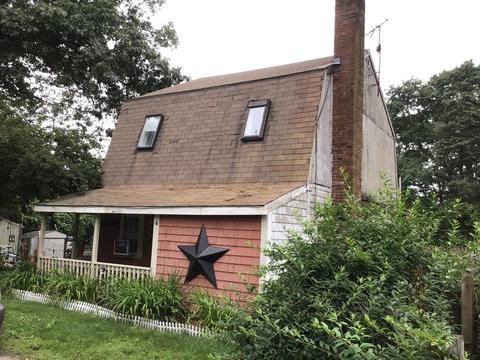 6 Upton St, Halifax, MA 02338 photo 2