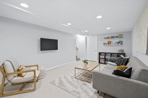 16 Iverson Rd, Beverly, MA 01915 photo 28