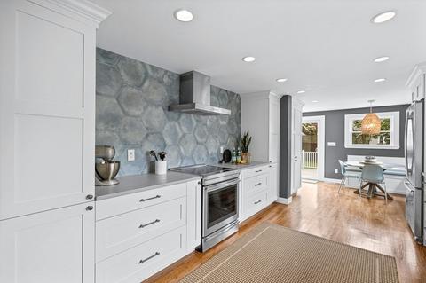 16 Iverson Rd, Beverly, MA 01915 photo 11