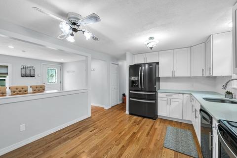 99 Pine Acre Rd, Springfield, MA 01129 photo 9