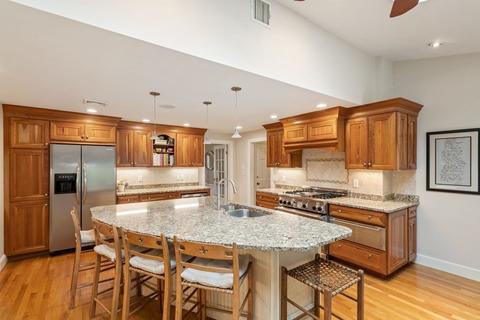 2 Andorra Ln, Hingham, MA 02043 photo 2