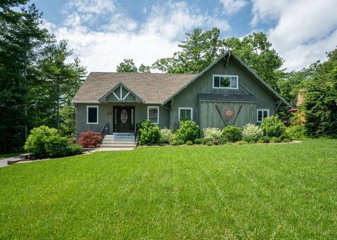 80 Shoreline Dr, Ware, MA 01082 photo 1