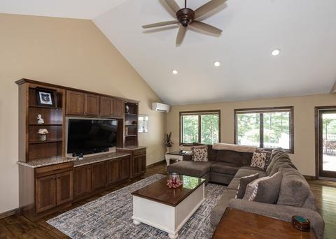 80 Shoreline Dr, Ware, MA 01082 photo 4