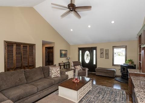 80 Shoreline Dr, Ware, MA 01082 photo 5
