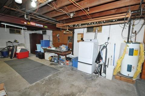 175 St James Blvd, Springfield, MA 01104 photo 25