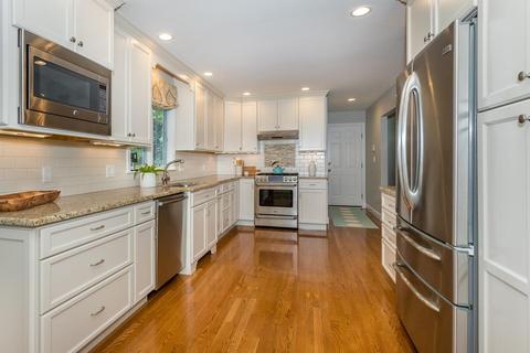 1 Beaver Brook Rd, Canton, MA 02021 photo 7