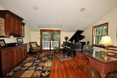 129 Willow St, Acton, MA 01720 photo 20