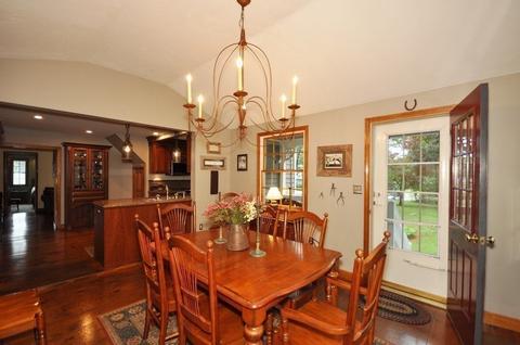 129 Willow St, Acton, MA 01720 photo 5