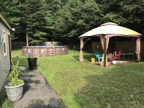 59 Senator St, Springfield, MA 01129 photo 8
