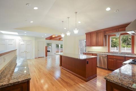 9 Independence Ln, Hingham, MA 02043 photo 14