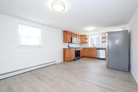175 Labelle St, West Springfield, MA 01089 photo 9