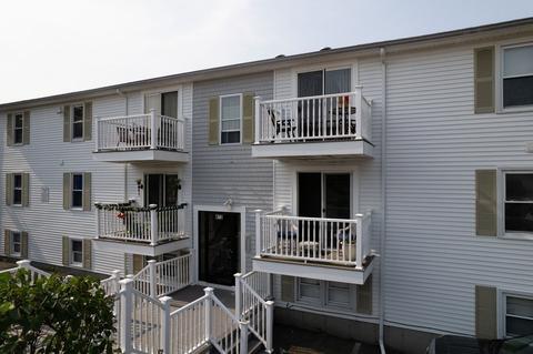 433 Bank St #6, Fall River, MA 02720 photo 3