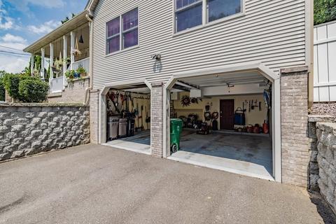 38 Smith St, Chicopee, MA 01020 photo 29