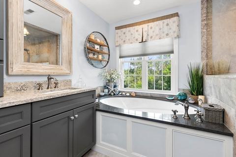 26 Robin Hill Rd, Danvers, MA 01923 photo 26