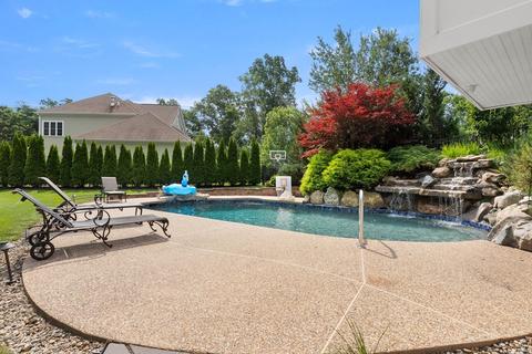 26 Robin Hill Rd, Danvers, MA 01923 photo 40