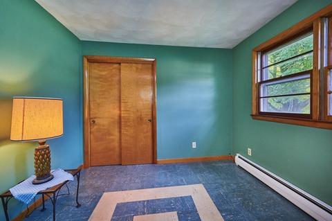 58 Division St, Easthampton, MA 01027 photo 17