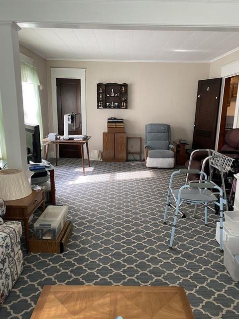 58 Beverly St, Chicopee, MA 01013 photo 9