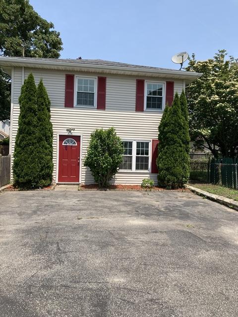370 Palmer St, Fall River, MA 02721 photo 2