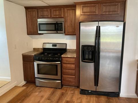 370 Palmer St, Fall River, MA 02721 photo 9