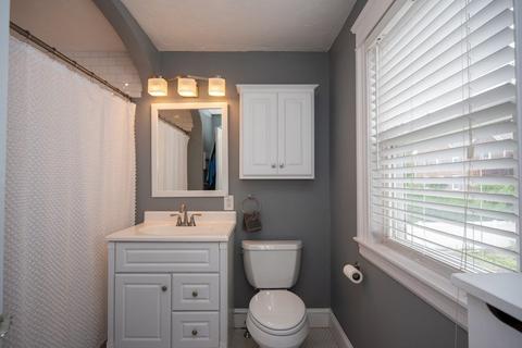 10 Monterey Rd, Worcester, MA 01606 photo 25