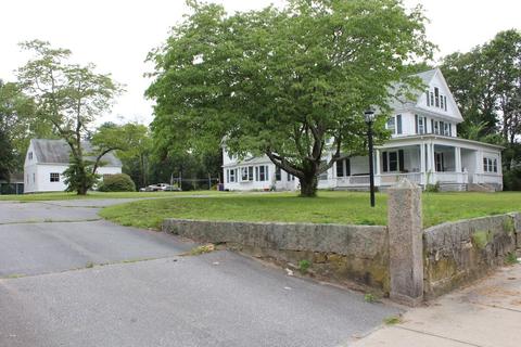 434 Main St, Wareham, MA 02571 photo 2