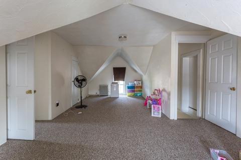 125 E Central St, Franklin, MA 02038 photo 24
