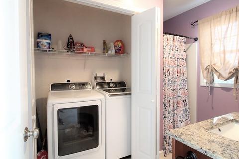 136 Newton St, Fall River, MA 02721 photo 21