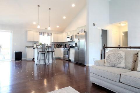 136 Newton St, Fall River, MA 02721 photo 9