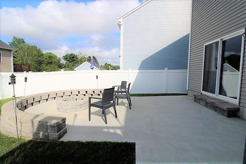 136 Newton St, Fall River, MA 02721 photo 24
