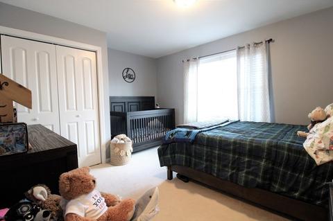 136 Newton St, Fall River, MA 02721 photo 14