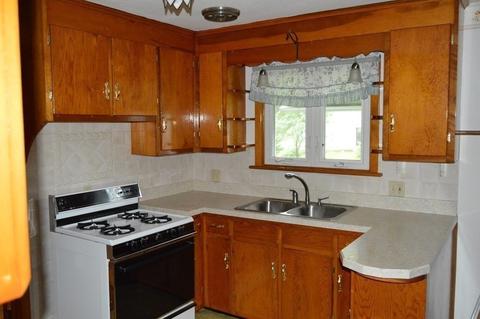 348 Dwight Rd, Springfield, MA 01108 photo 5