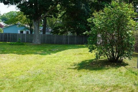 77 Windsor St, Fall River, MA 02723 photo 8