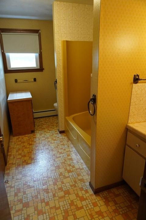 77 Windsor St, Fall River, MA 02723 photo 13