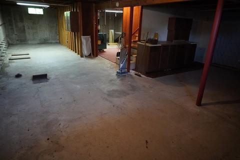 77 Windsor St, Fall River, MA 02723 photo 17