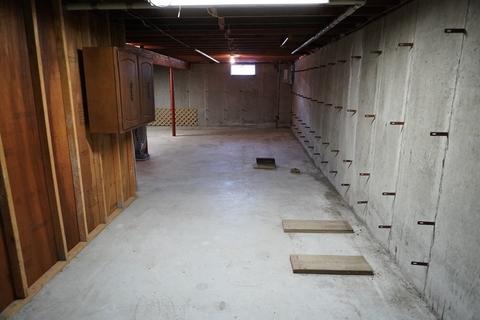 77 Windsor St, Fall River, MA 02723 photo 19