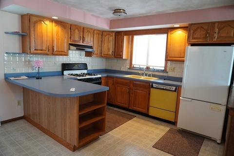 77 Windsor St, Fall River, MA 02723 photo 9