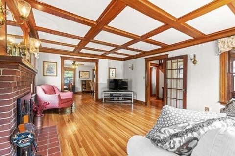 33 Pilgrim Rd, Milton, MA 02186 photo 14