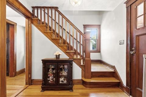 33 Pilgrim Rd, Milton, MA 02186 photo 11