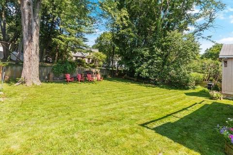 33 Pilgrim Rd, Milton, MA 02186 photo 5