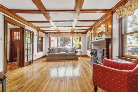 33 Pilgrim Rd, Milton, MA 02186 photo 12