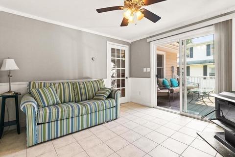 33 Pilgrim Rd, Milton, MA 02186 photo 26