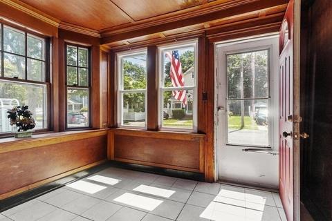 33 Pilgrim Rd, Milton, MA 02186 photo 8
