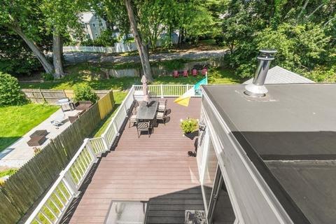33 Pilgrim Rd, Milton, MA 02186 photo 4