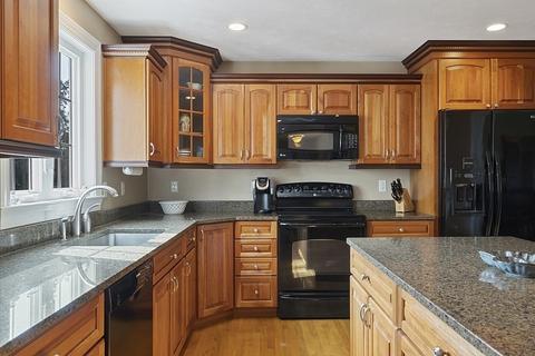2 Thomas Ln, Sterling, MA 01564 photo 13