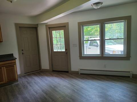 566 Hapgood St, Athol, MA 01331 photo 5