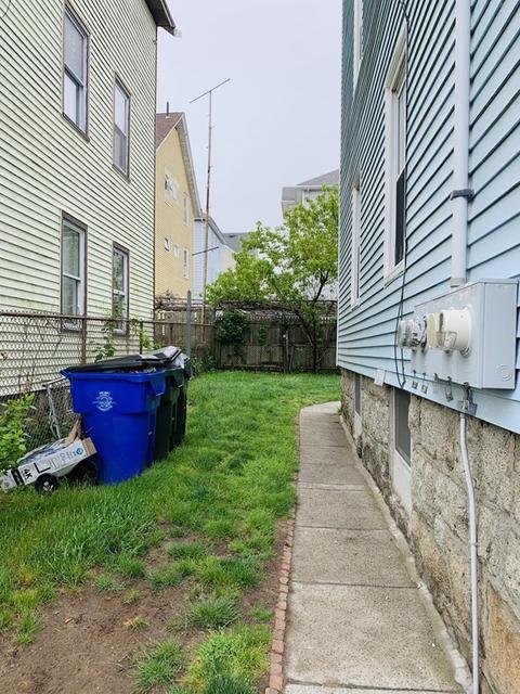 274 Cambridge St, Fall River, MA 02721 photo 13