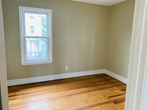 274 Cambridge St, Fall River, MA 02721 photo 8