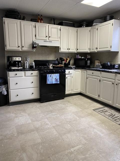 421 Alden St, Fall River, MA 02723 photo 11