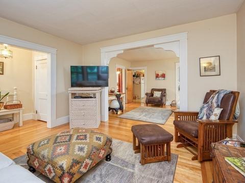 136 Hamilton St, Worcester, MA 01604 photo 15